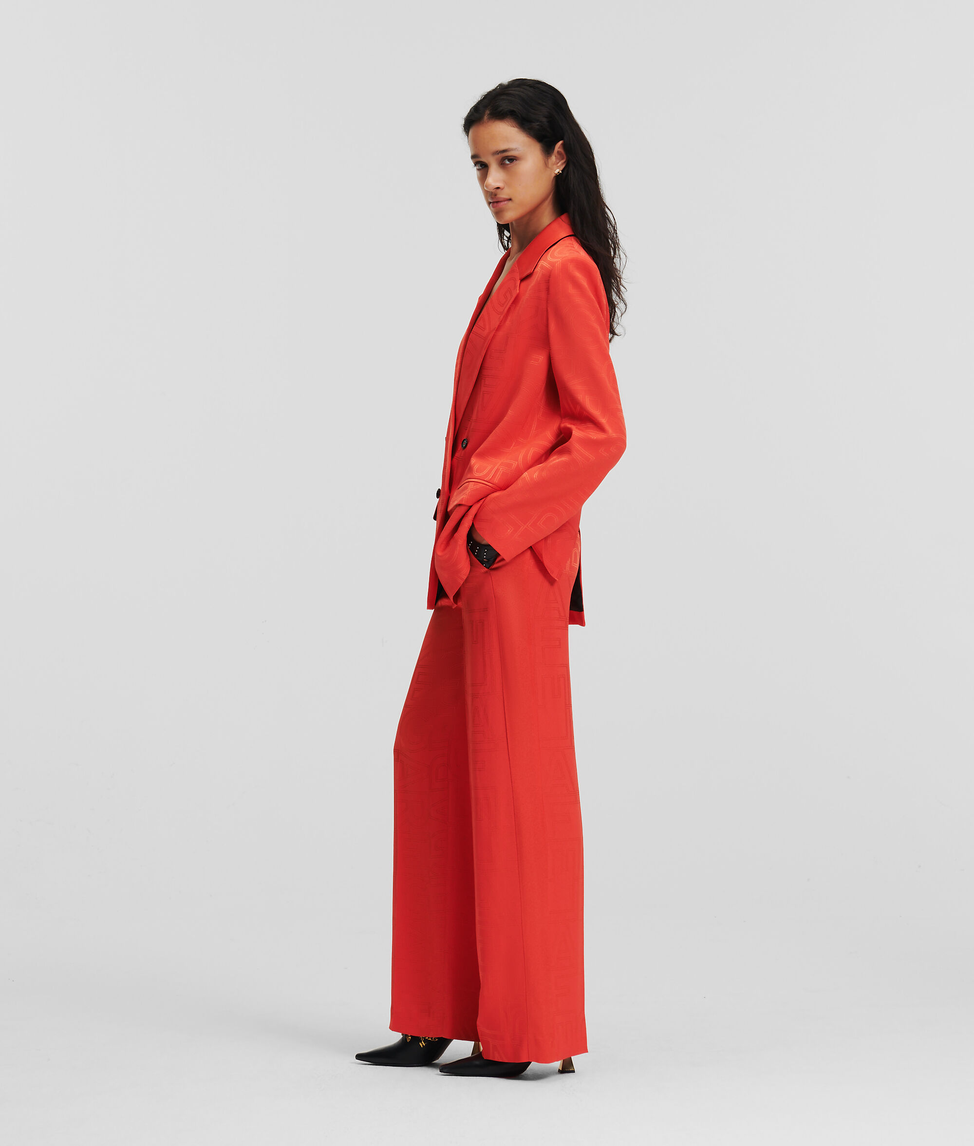 PANTALON HABILLÉ AVEC LOGO KARL
