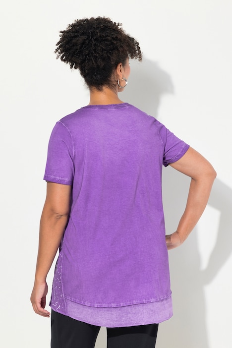 T-Shirt, cold dyed, verzierter Druck, V-Ausschnitt, Halbarm