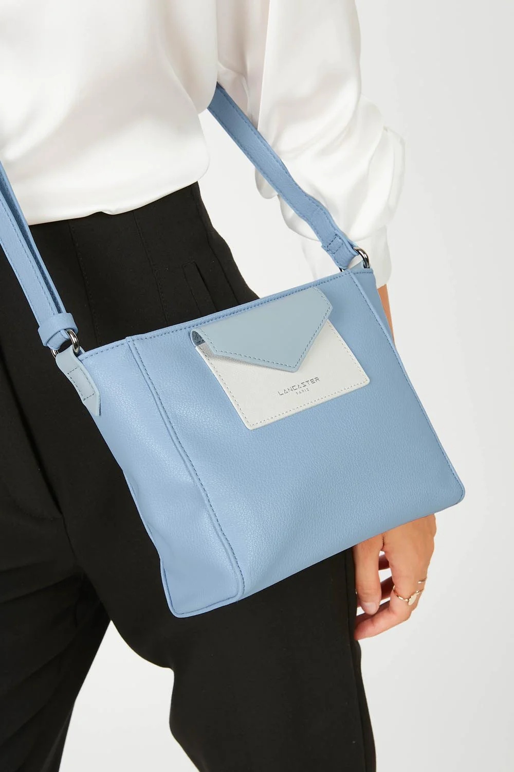 Maya-Sac trotteur