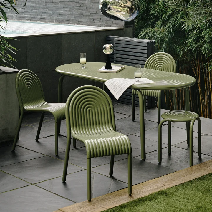 Tom Dixon - Groove Gartenstuhl, putty