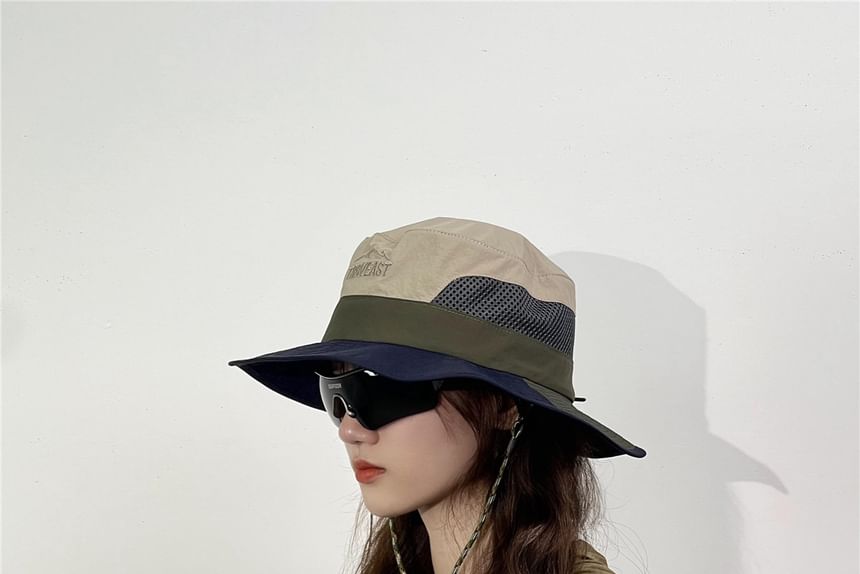 Trovelst - Color Block Bucket Hat