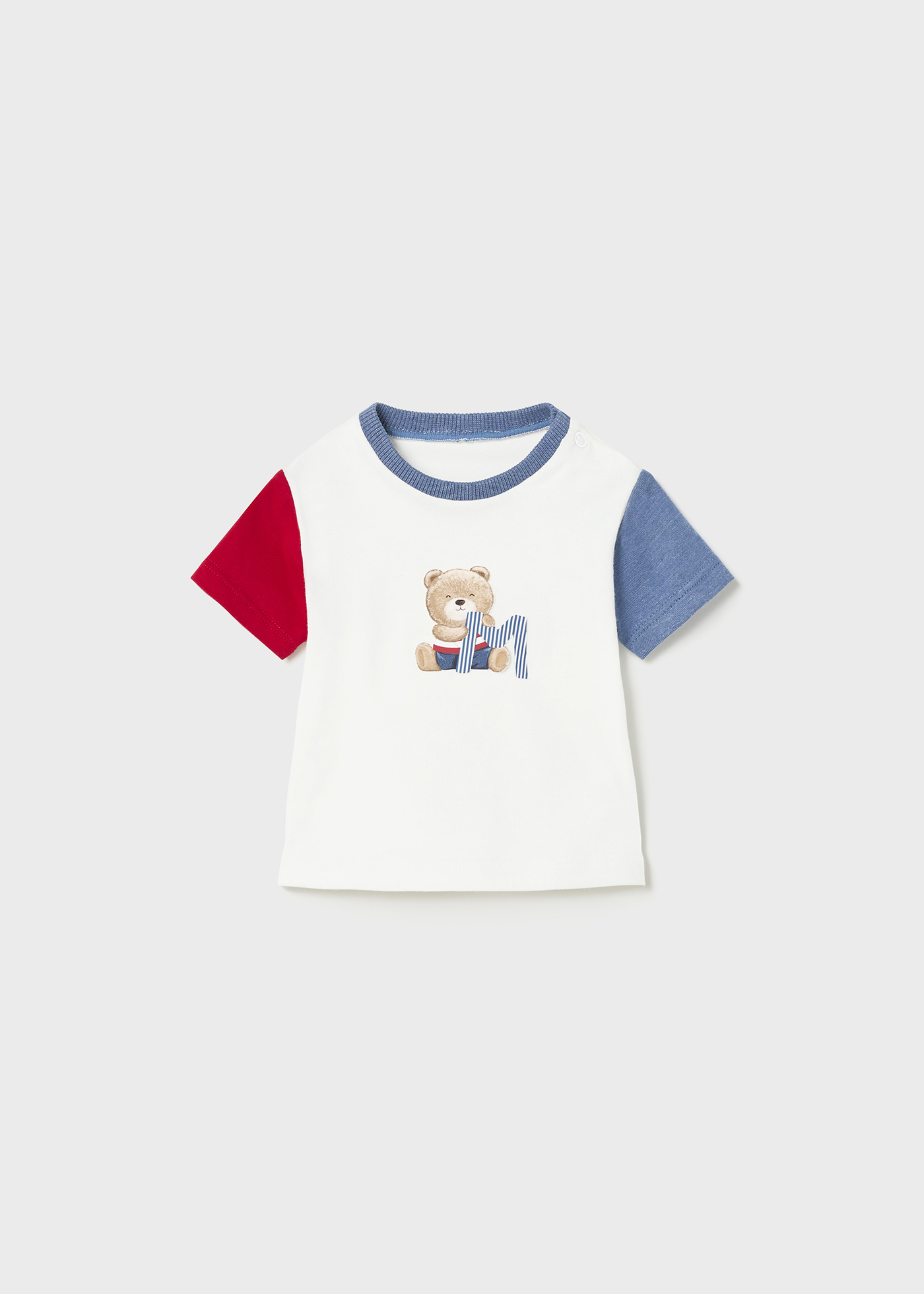 Conjunto de 3 peças em algodão sustentável para recém-nascidos.