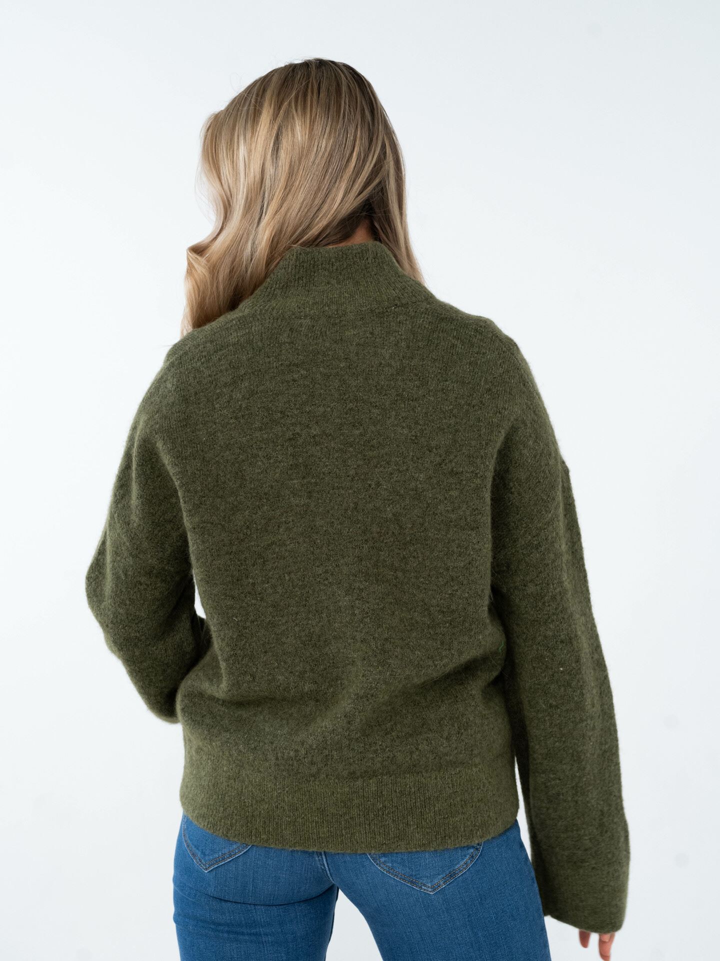 Sia Ras Long Sleeve Knit Zipper Cardigan