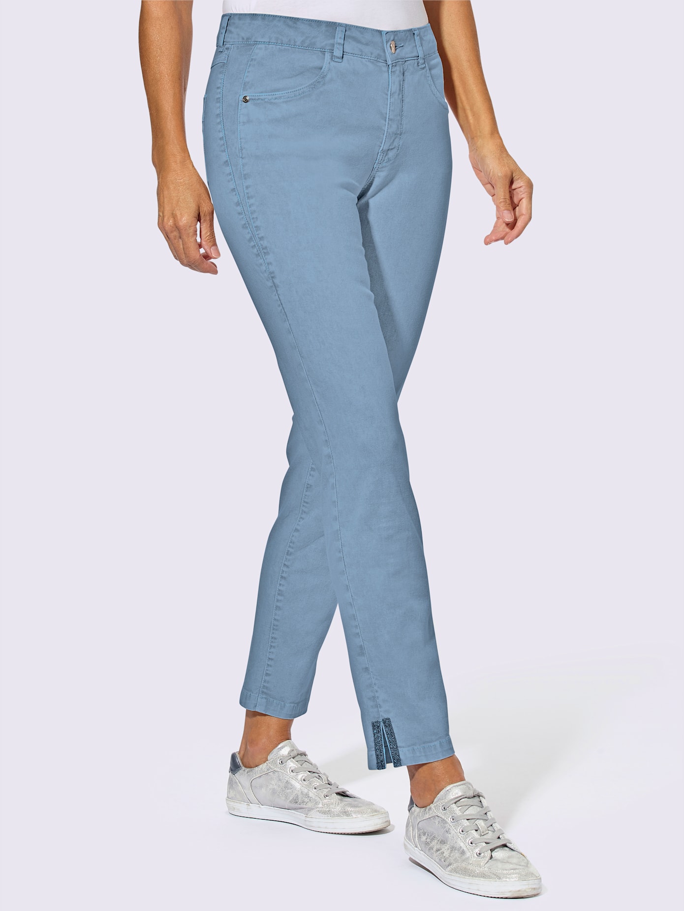 Jean femme chic tendance petits ornements cheville