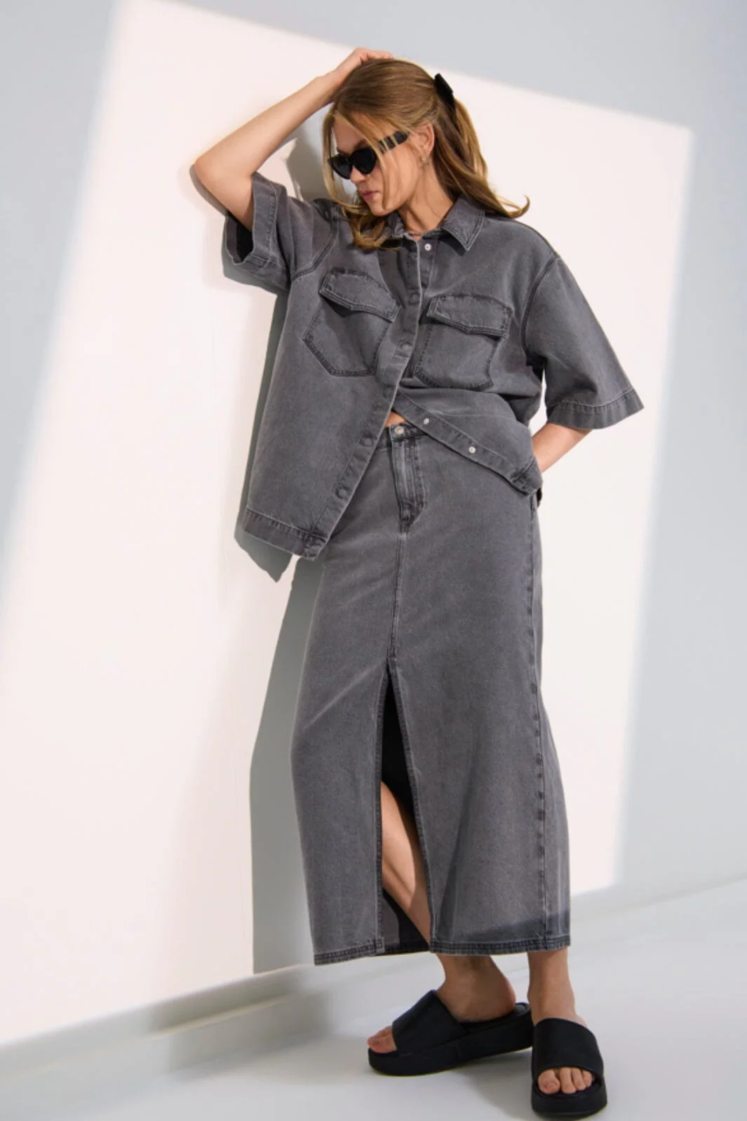 Only Onlsophie Oversize S/S Shirt 4655076 medium grey denim