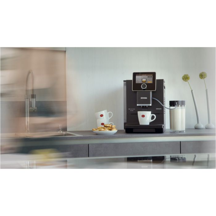 Nivona Kaffeevollautomat CafeRomatica NICR 960 // 1kg Nivona Kaffee gratis