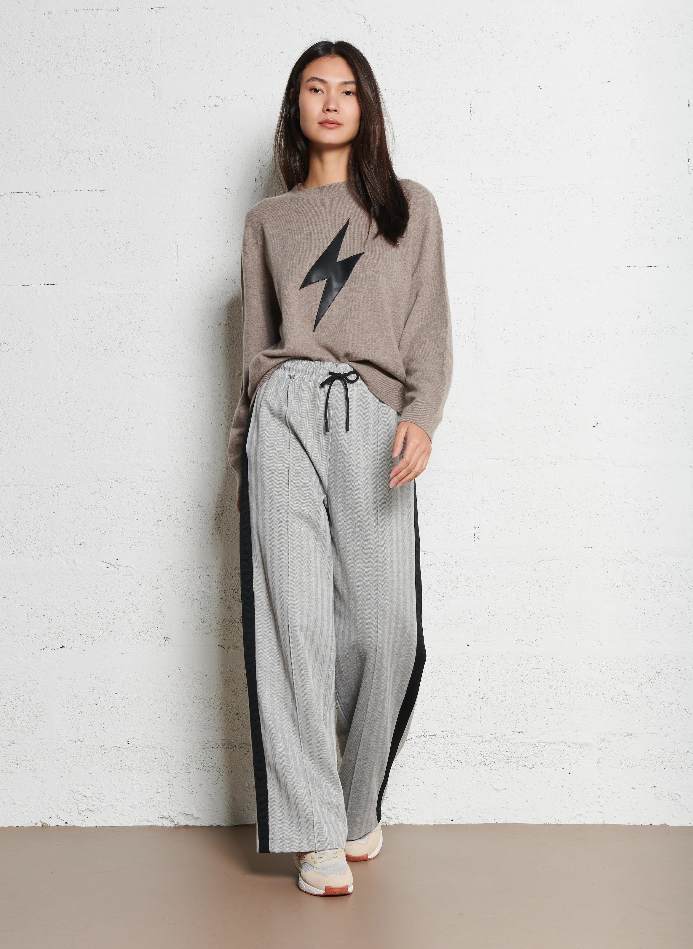 Pantalon large à chevrons| Blanc