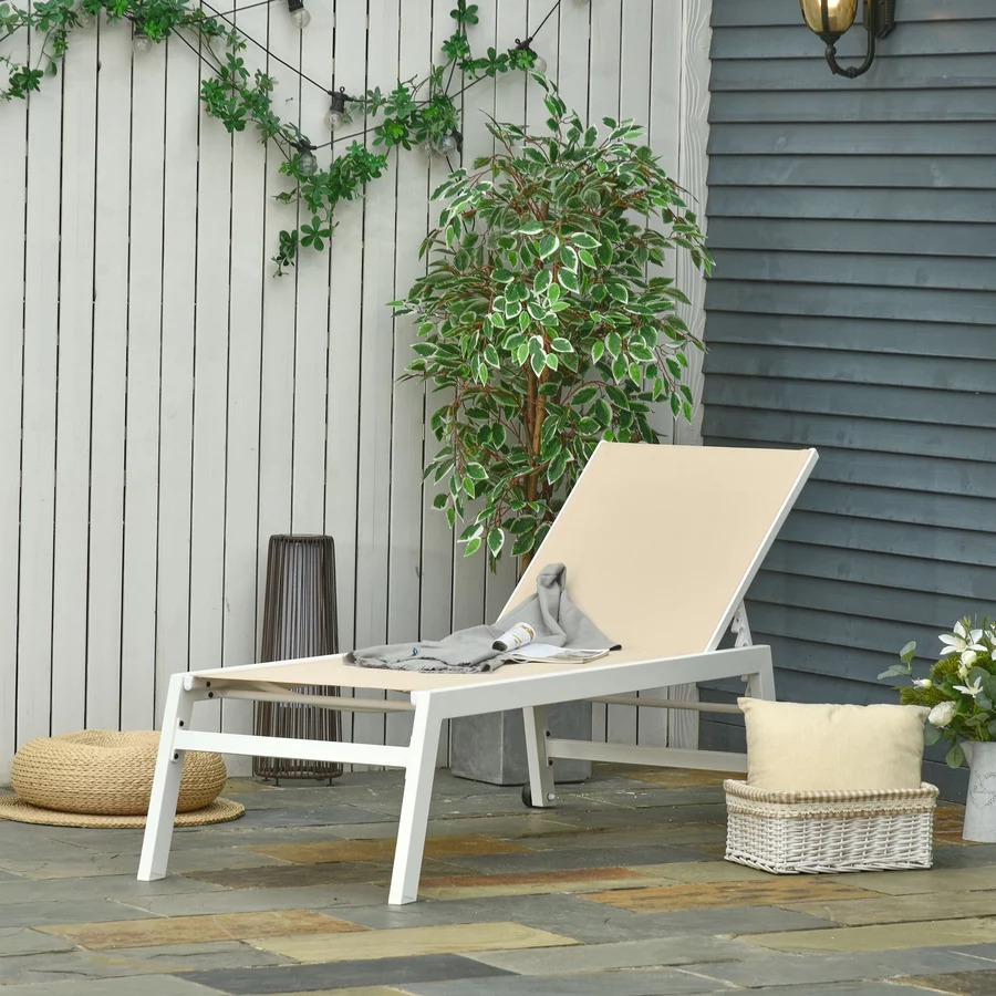 Outsunny Gartenliege mit verstellbarer Rückenlehne cremeweiß