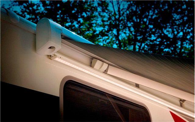 Thule Zelt / LED Montageschiene für Omnistor 5200
