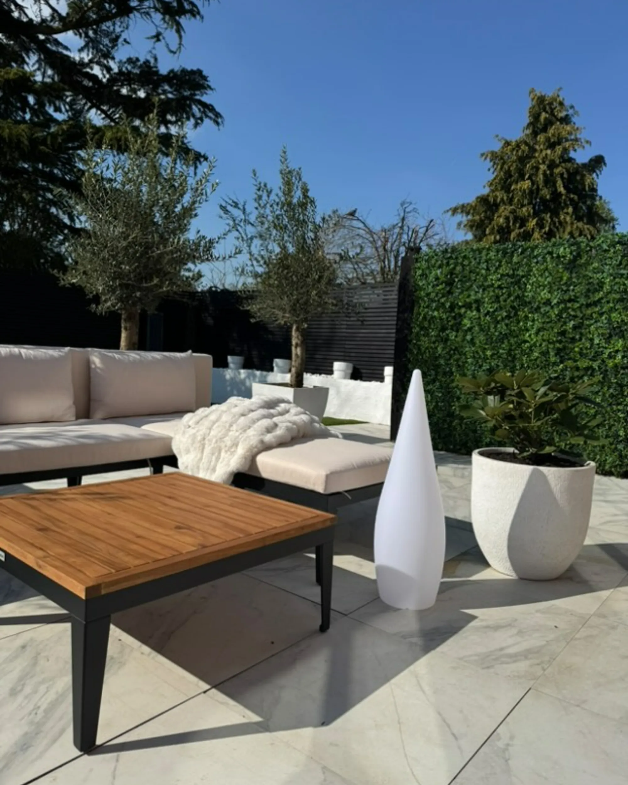 LED staande lamp voor buiten VULETAS met afstandsbediening Wit