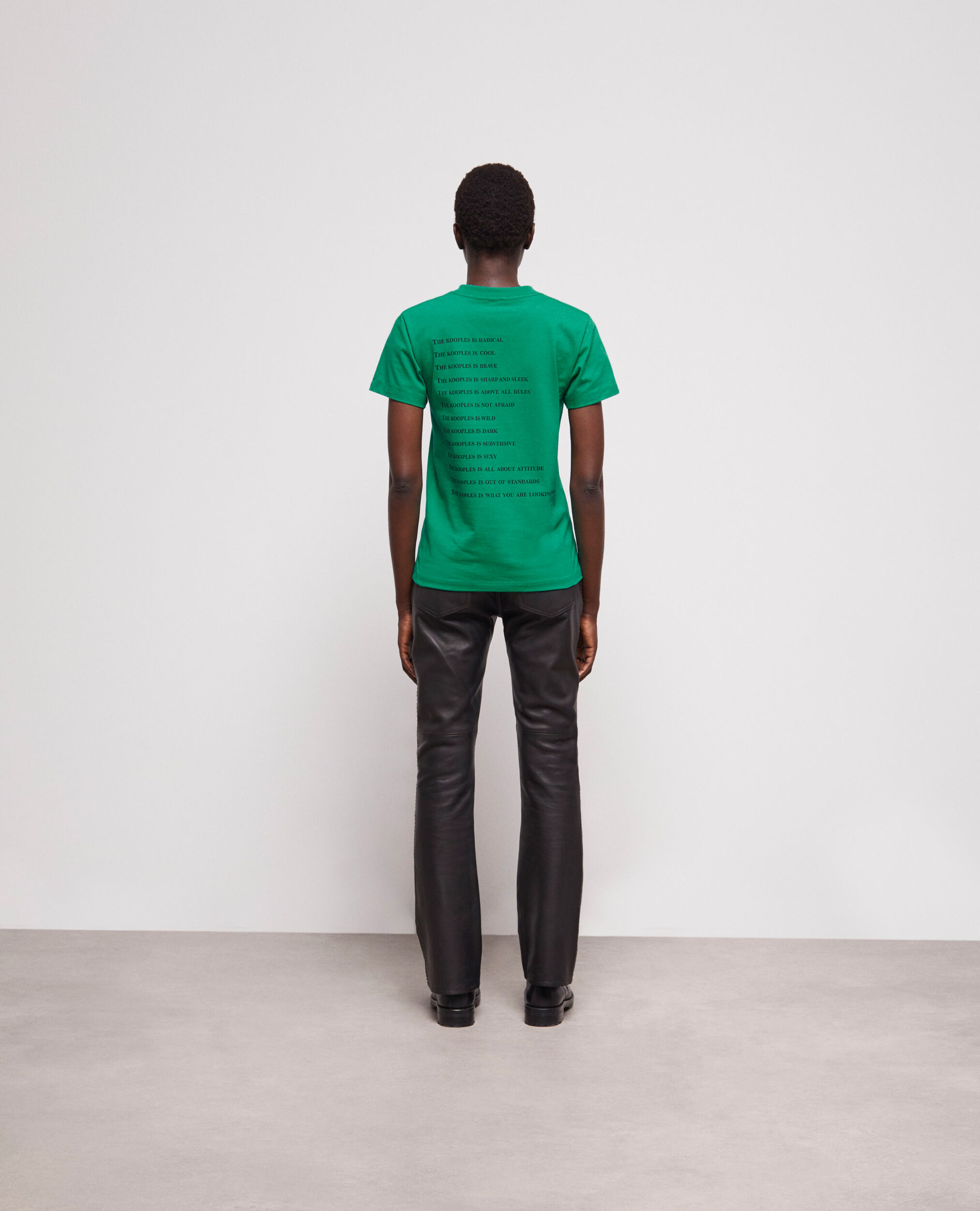 T-shirt What is vert