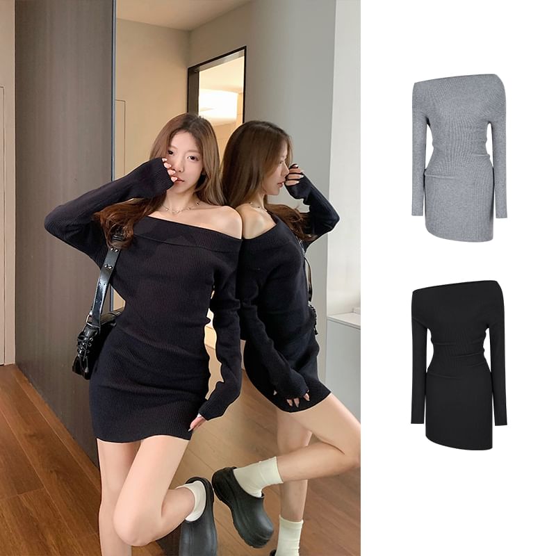 Isaaca - Lange mouw off-shoulder geribbelde mini-bodycon gebreide jurk