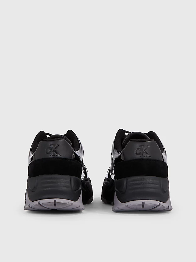 Tênis robusto Vibram®