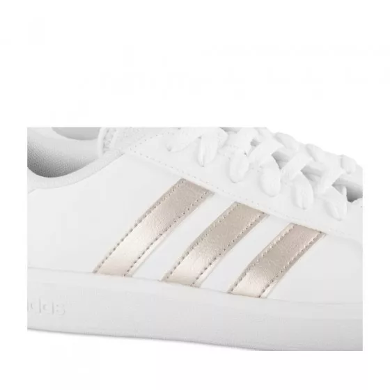 Baskets BLANC ADIDAS Grand Court Base