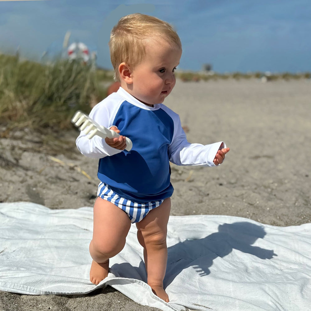 Køb Petit Crabe Vertical Stripes Leo Blebadebukser