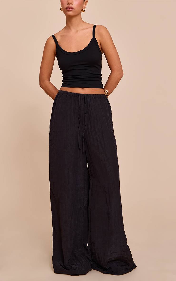 Noir Pantalon Taille Basse En Satin Froissé Avec Cordon De Serrage
