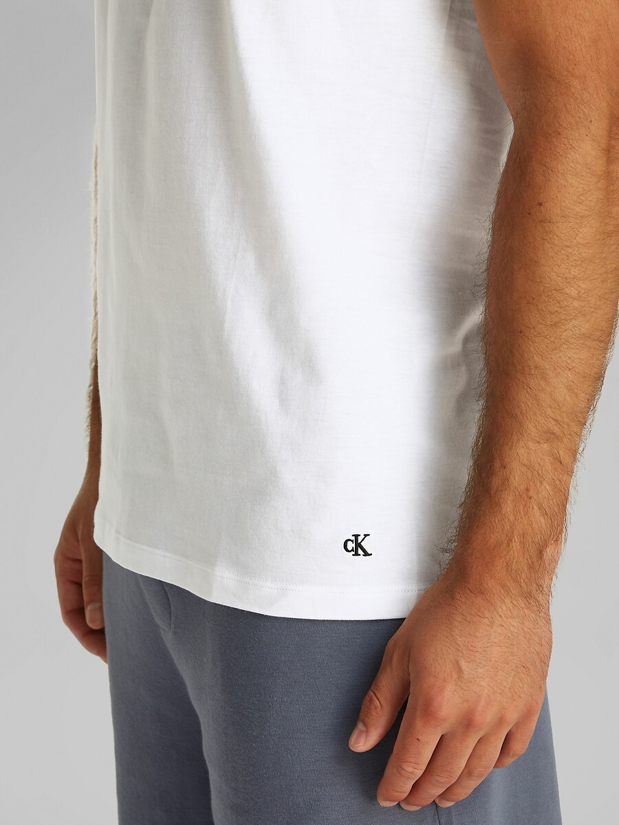 CALVIN KLEIN ROUPA ÍNTIMA<br>Conjunto de 3 camisetas de gola redonda