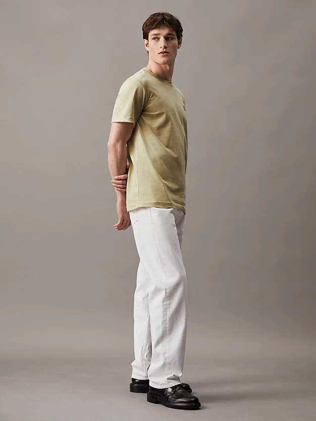 Camiseta com monograma