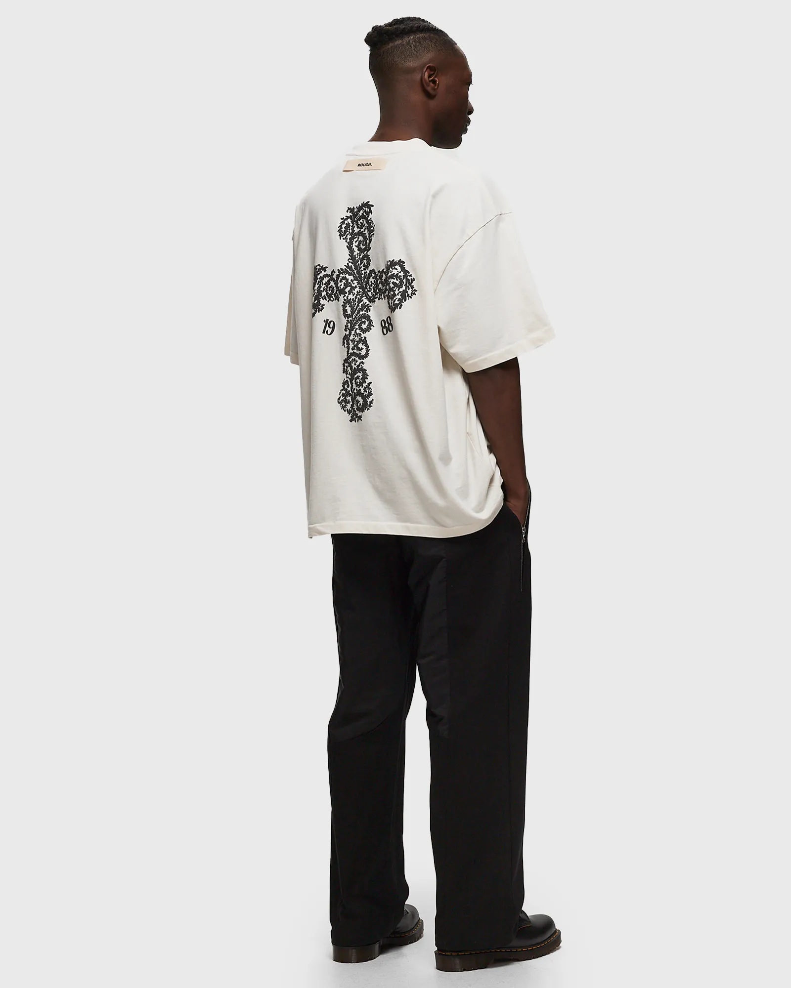 Rough. OLIVE CROSS T-SHIRT