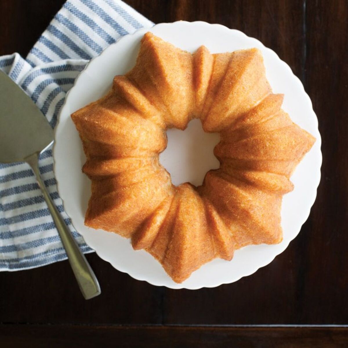 Star Bundt Pan