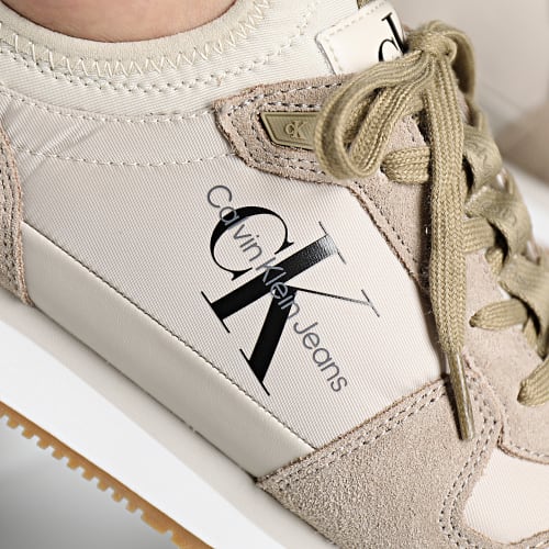Baskets Runner Sock Lace Up 0553 Eggshell Travertine