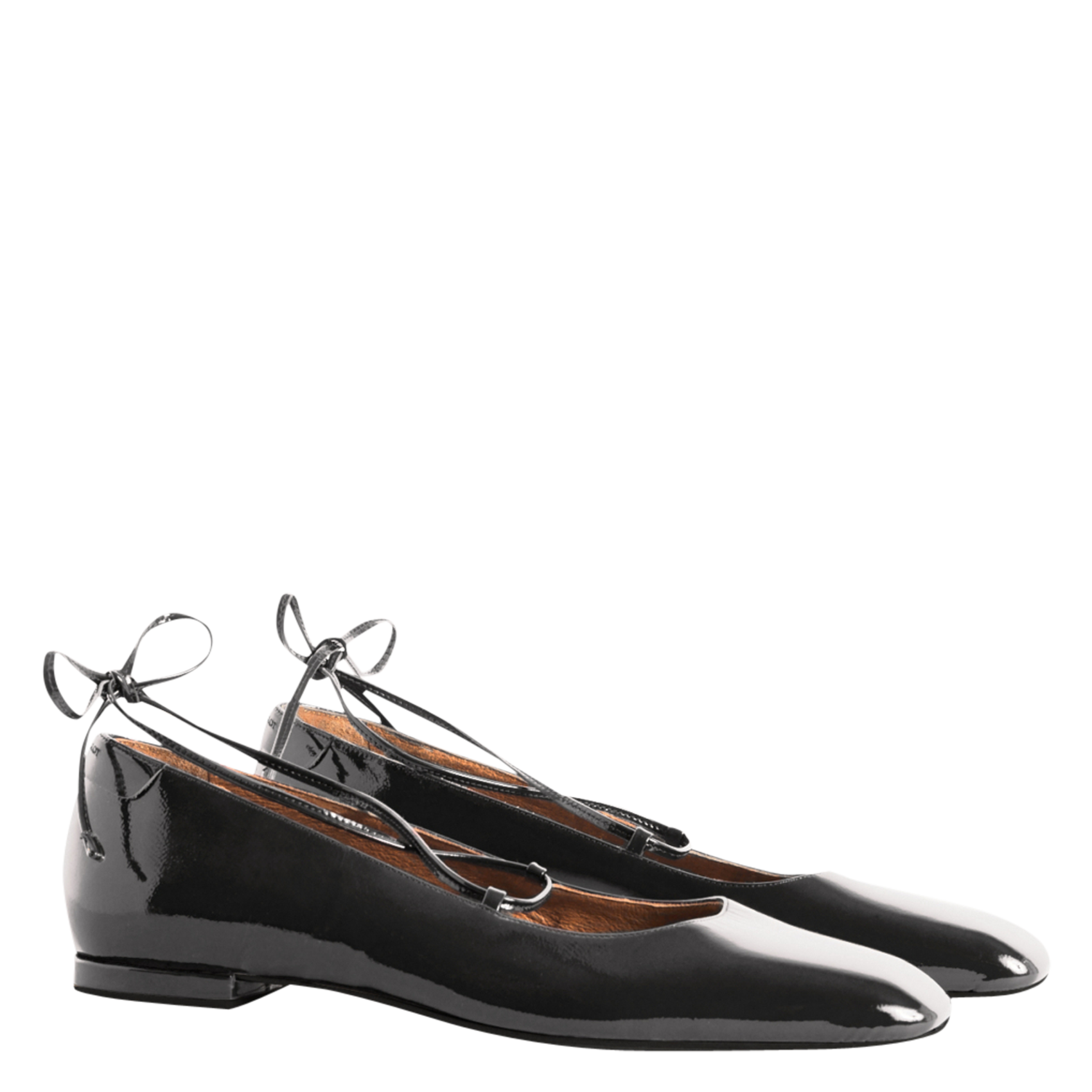 Ballerines en cuir vernis | Noir