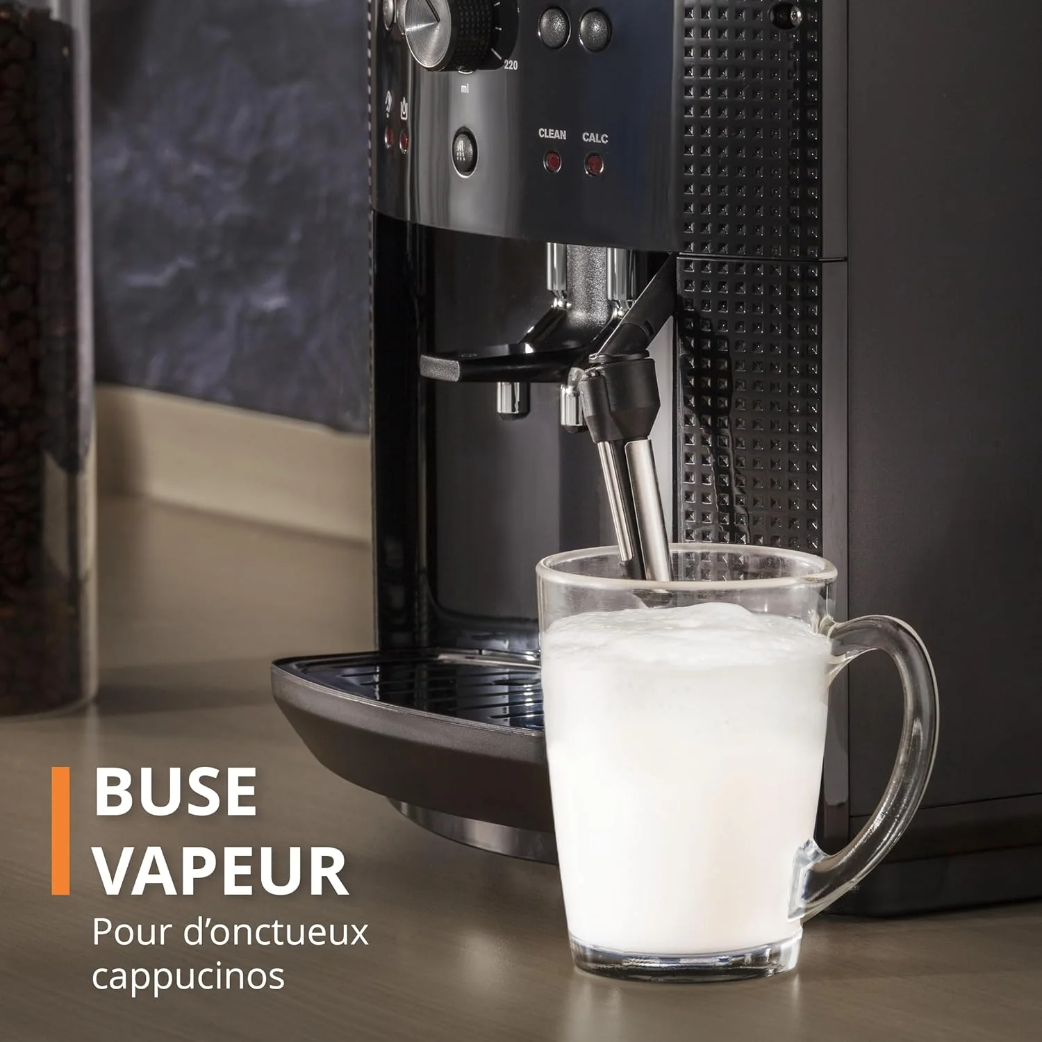 Krups Machine à café grain, 1,7 L, 2 tasses en simultané, Nettoyage automatique, Buse vapeur pour Cappuccino, Cafetière espresso, Essential noire YY8125FD, Noir