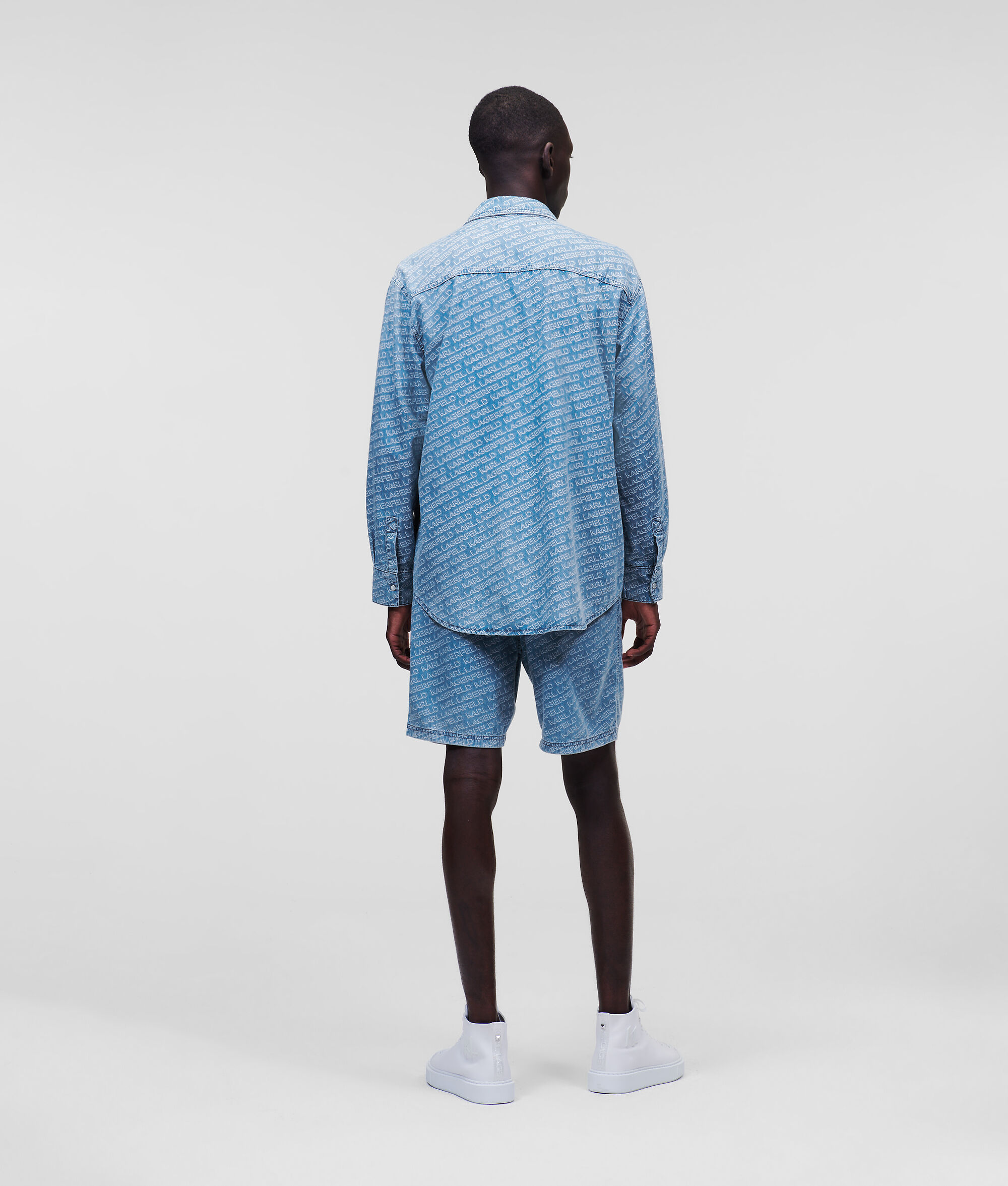 CHEMISE EN JEAN AVEC LOGO KARL EN DIAGONALE