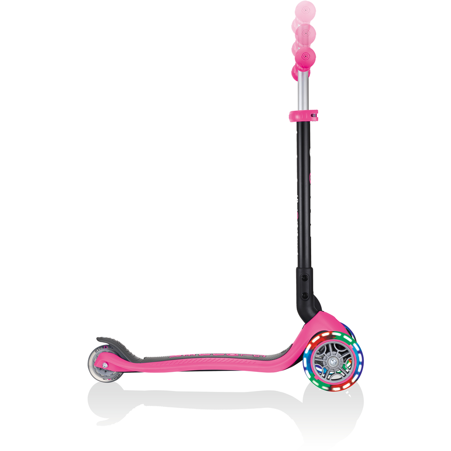 GLOBBER GO-UP FOLDABLE PLUS LIGHTS pink - mit Leuchtrollen