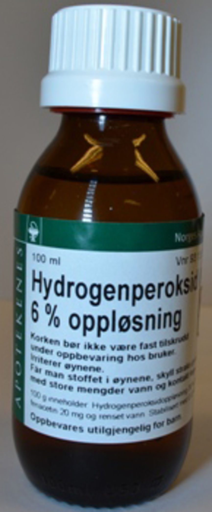 Hydrogenperoksid NAF flytende  6% 100 ml