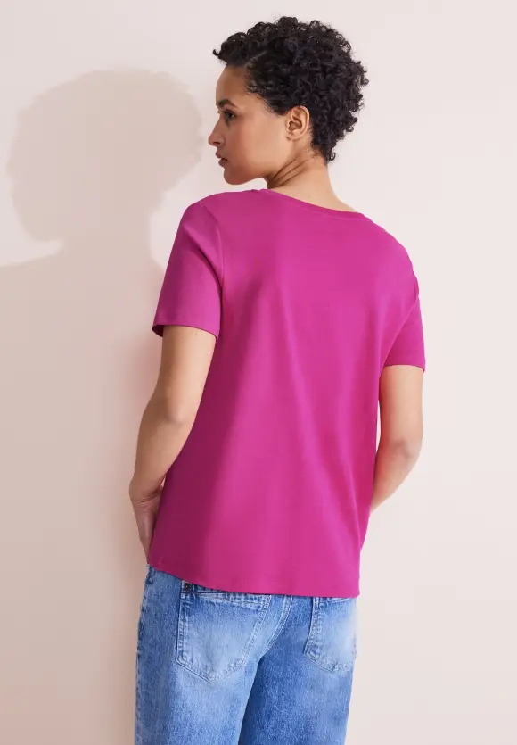 Basic V-Neck Shirt - smell of rose