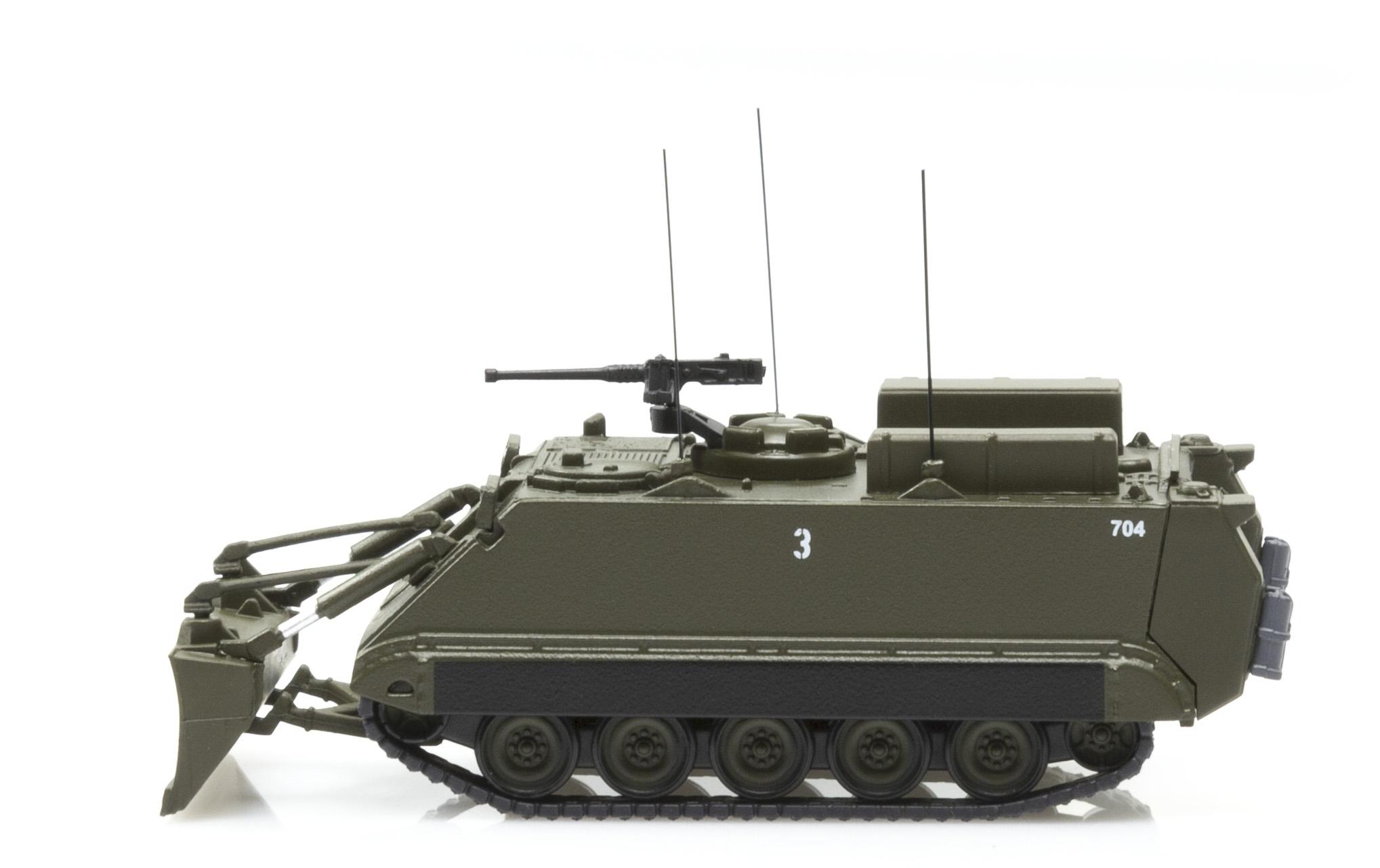 M113 Geniepanzer 63 mit Räumschild 1:87H0 Panzer Modell