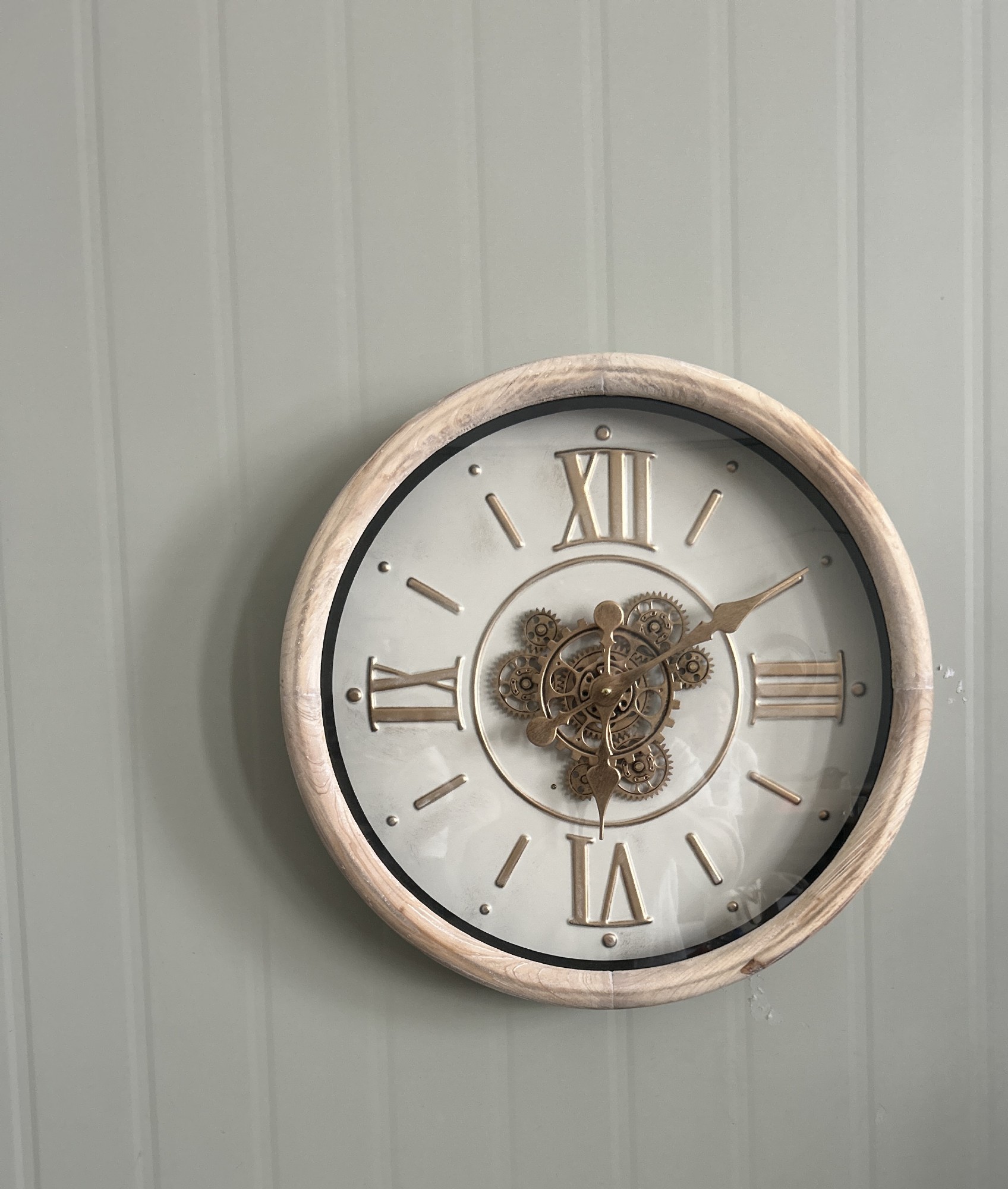 Wanduhr 'Haidt', weiß, gold, Ø 50 cm, 8,5 cm von fischer's lagerhaus