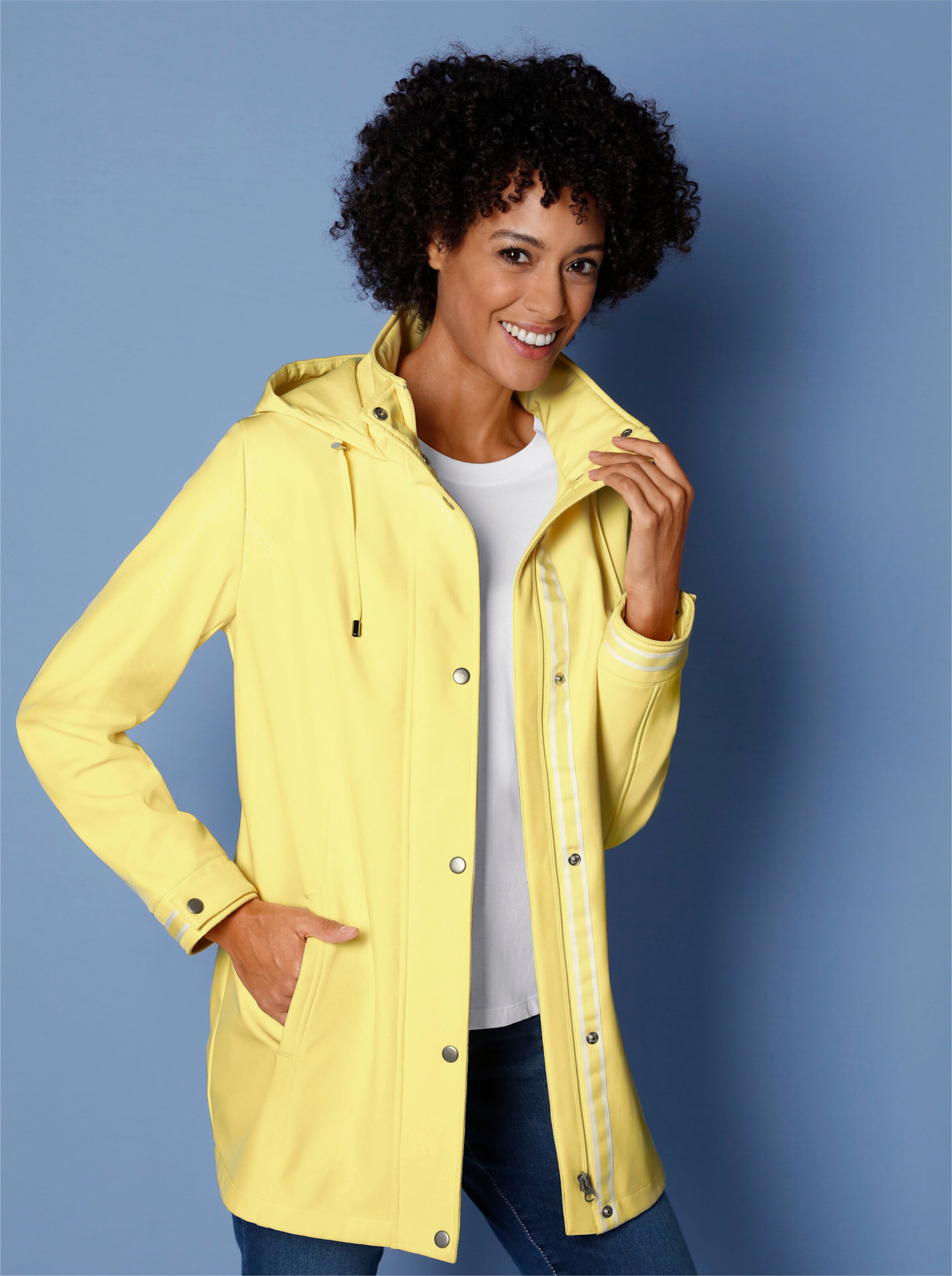 Softshelljacke mit Druckknopfleiste