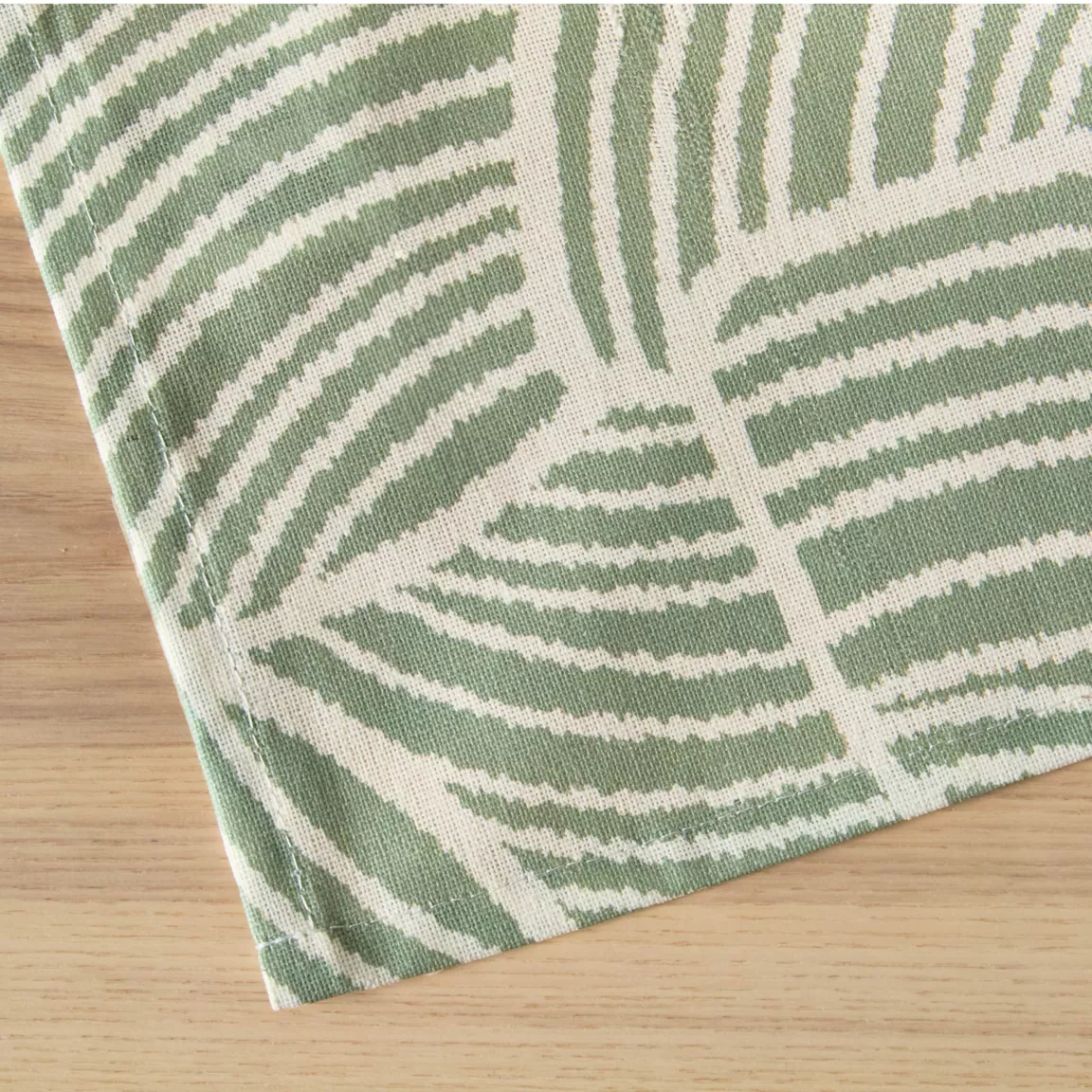 Nappe rectangulaire coton enduit (150 x 250 cm) Sarah Vert eucalyptus