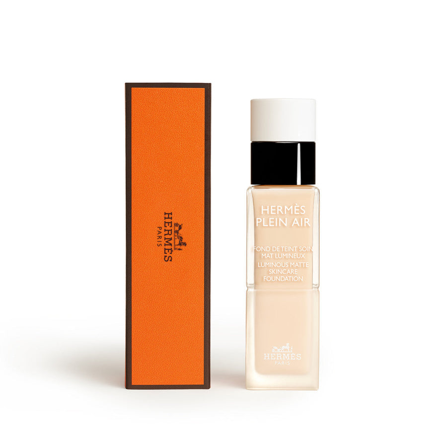 Hermès Plein Air Luminous Matte Skincare Foundation