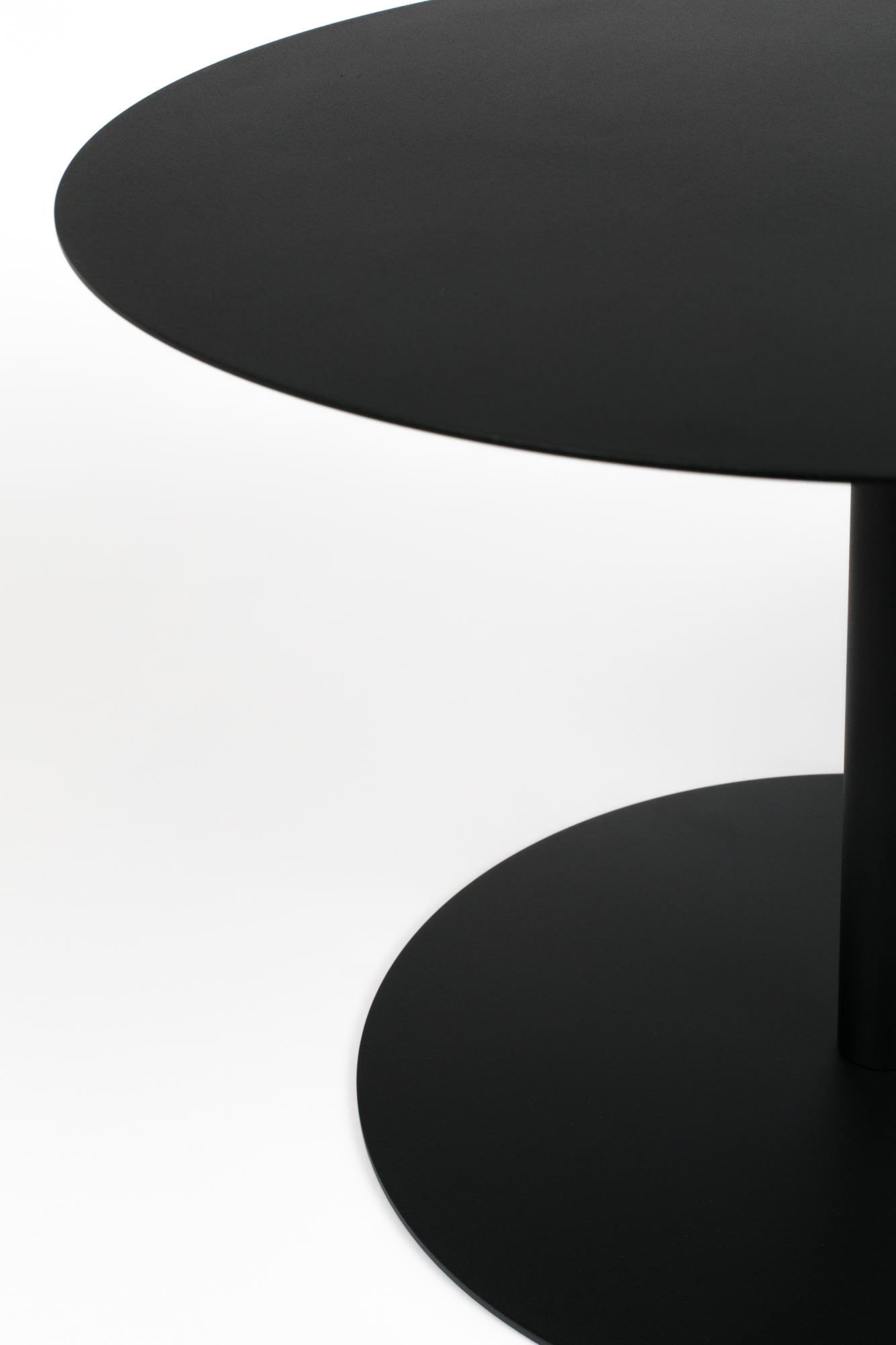 Bijzettafel Snow Snow rond zwart M