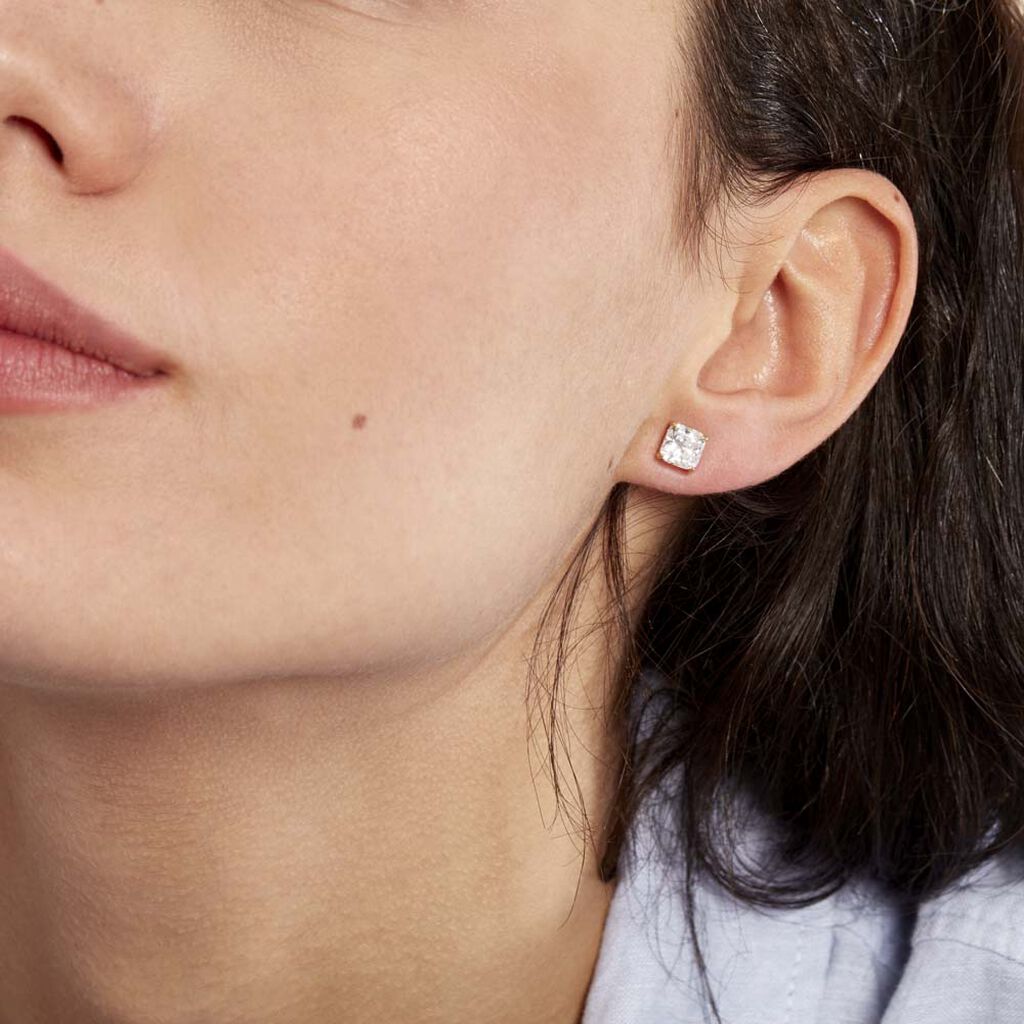 Boucles D'oreilles Puces Doreen Carre Or Jaune Oxyde De Zirconium