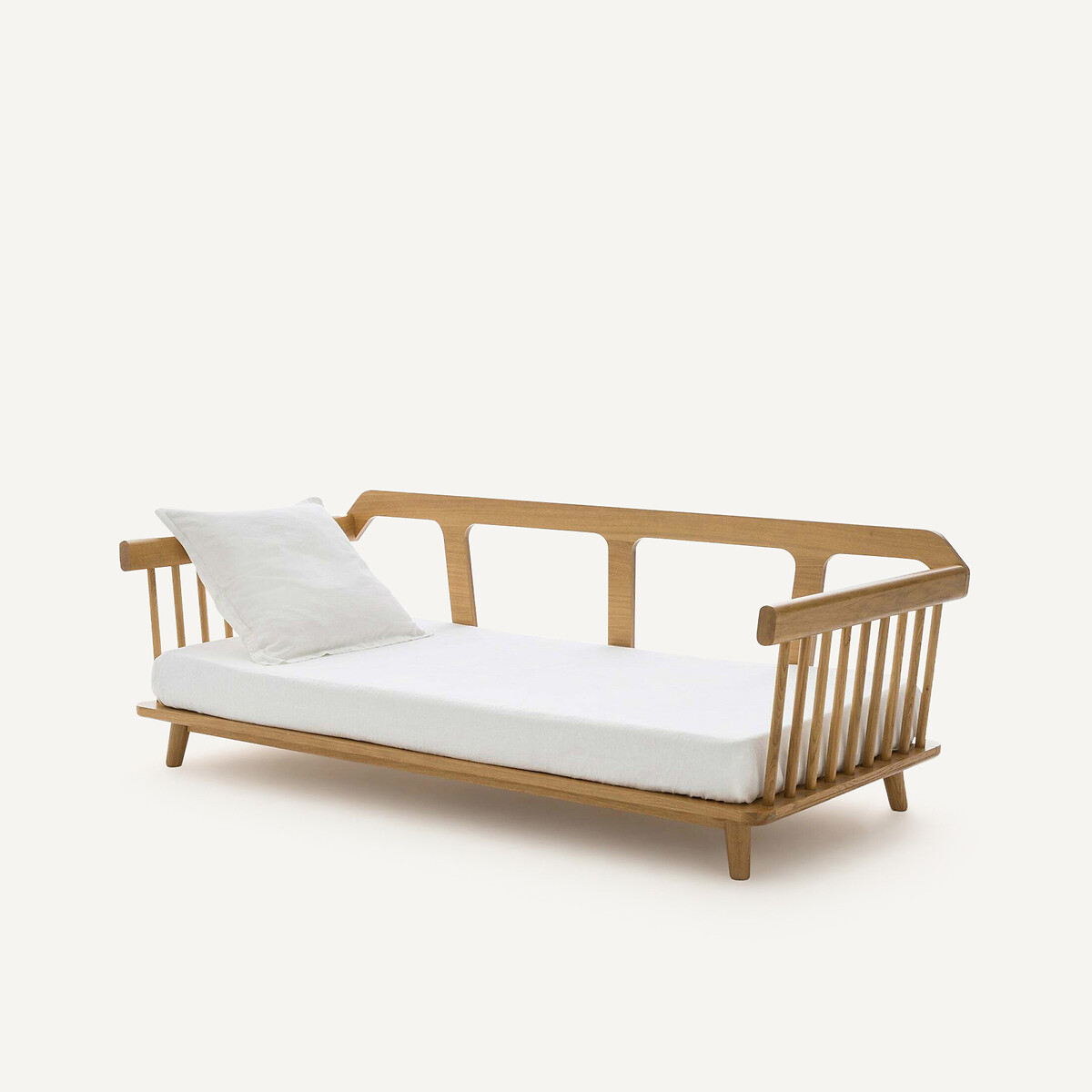 AM.PM<br>Leito inclinado, design de selva E.Gallina