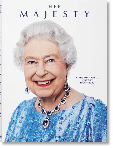Her Majesty. A Photographic History 1926022 (Hardback)