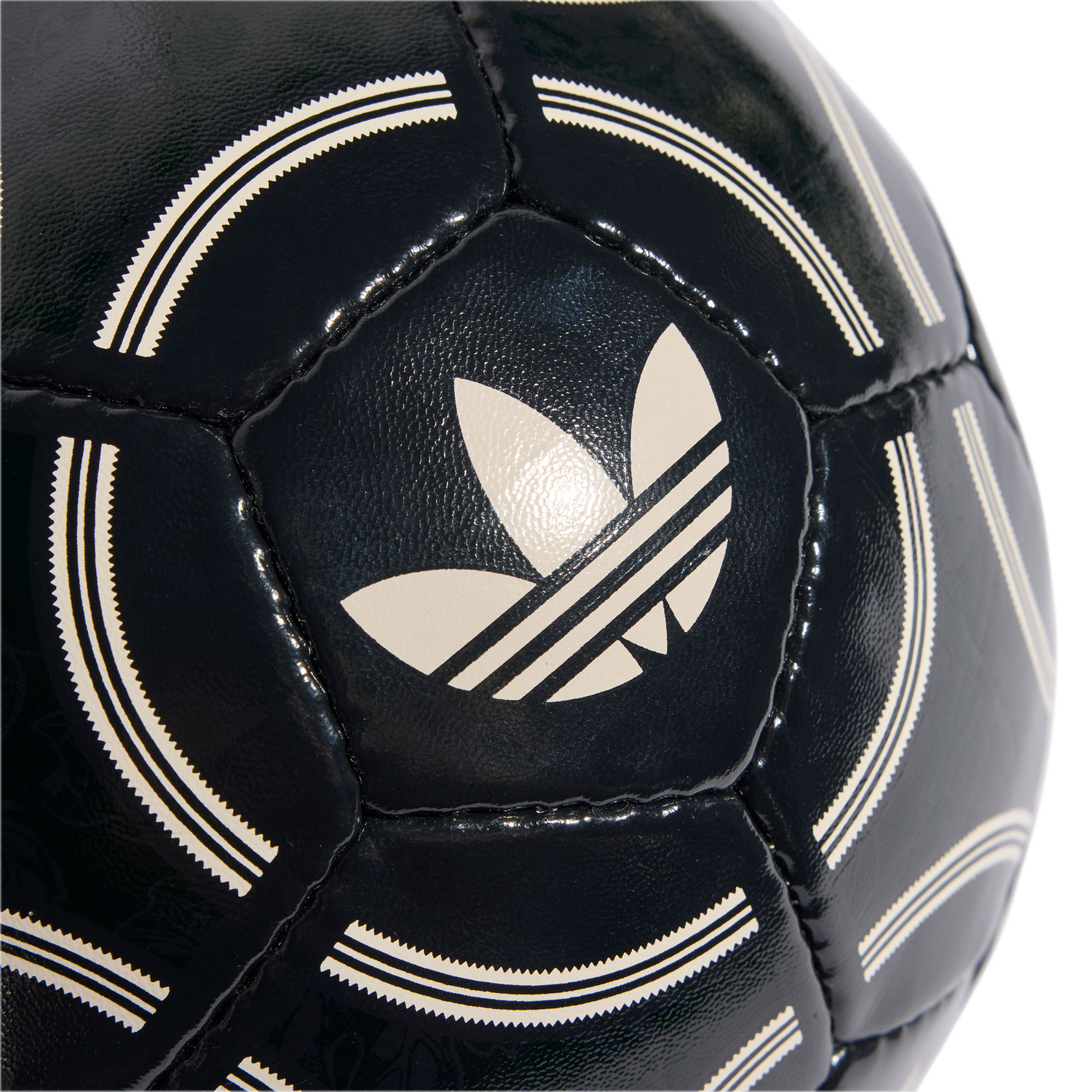 adidas Juventus Club Bal - Maat 5