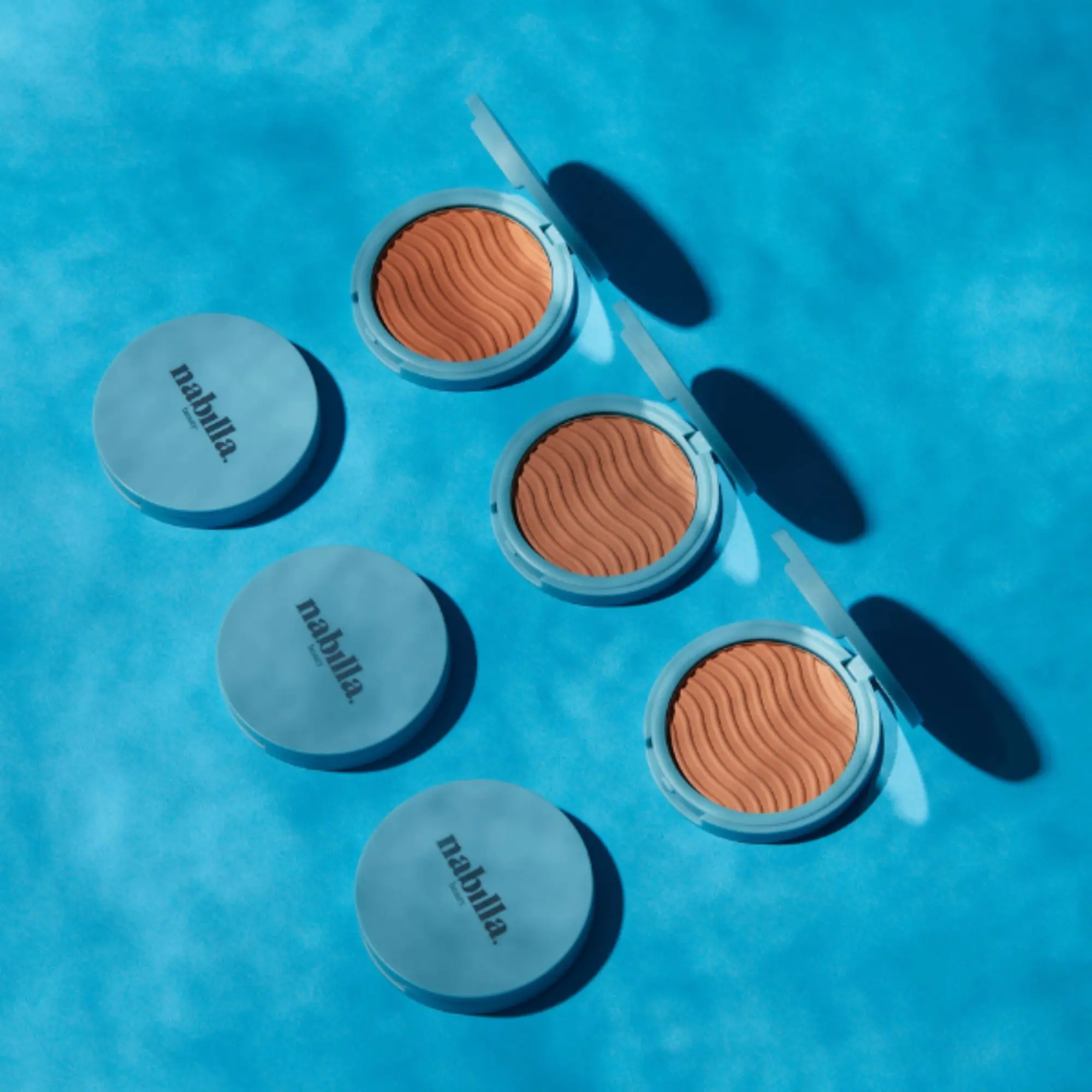 Nabilla Beauty - Bronzer Poudre Fini Mat- Nouveautés