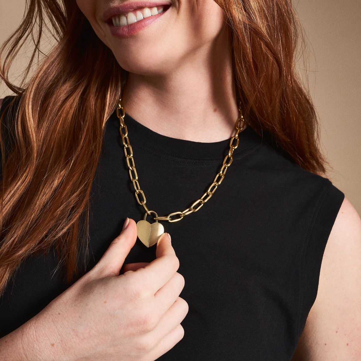 Collier FOSSIL acier inoxydable doré pendentif coeur 50 cm