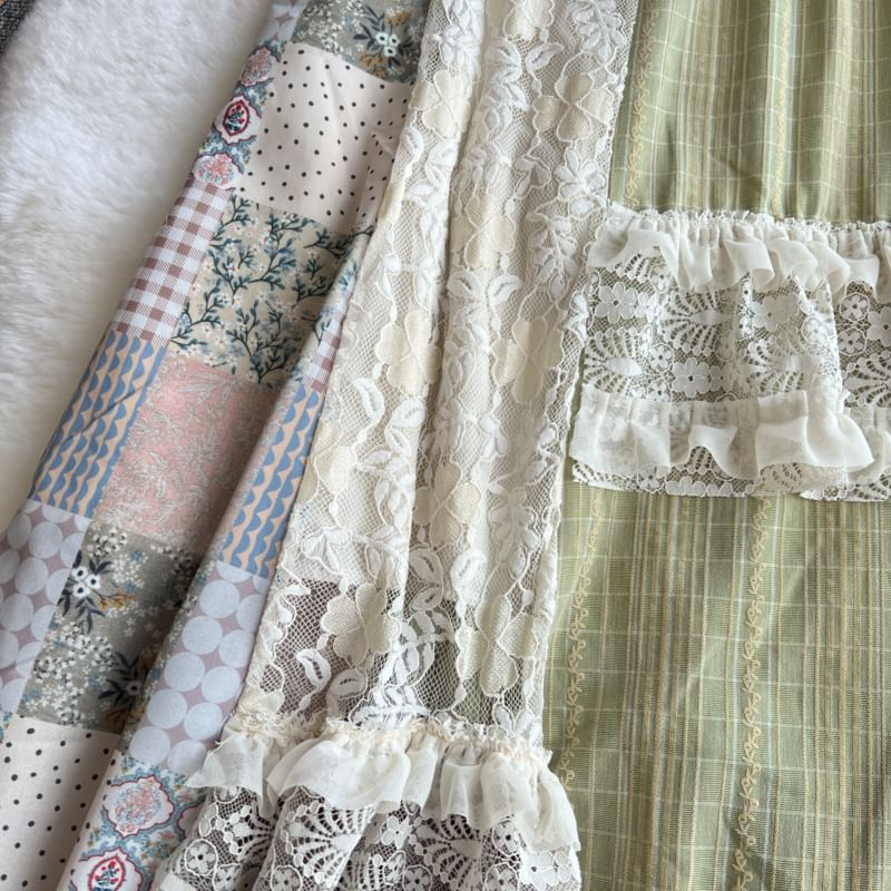 Moanum - Mini A-lijn jurk met spaghettibandjes en patchwork