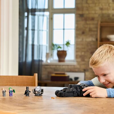 LEGO Super Heroes 76303 Baan med Tumbler mot Two-Face og The Joker