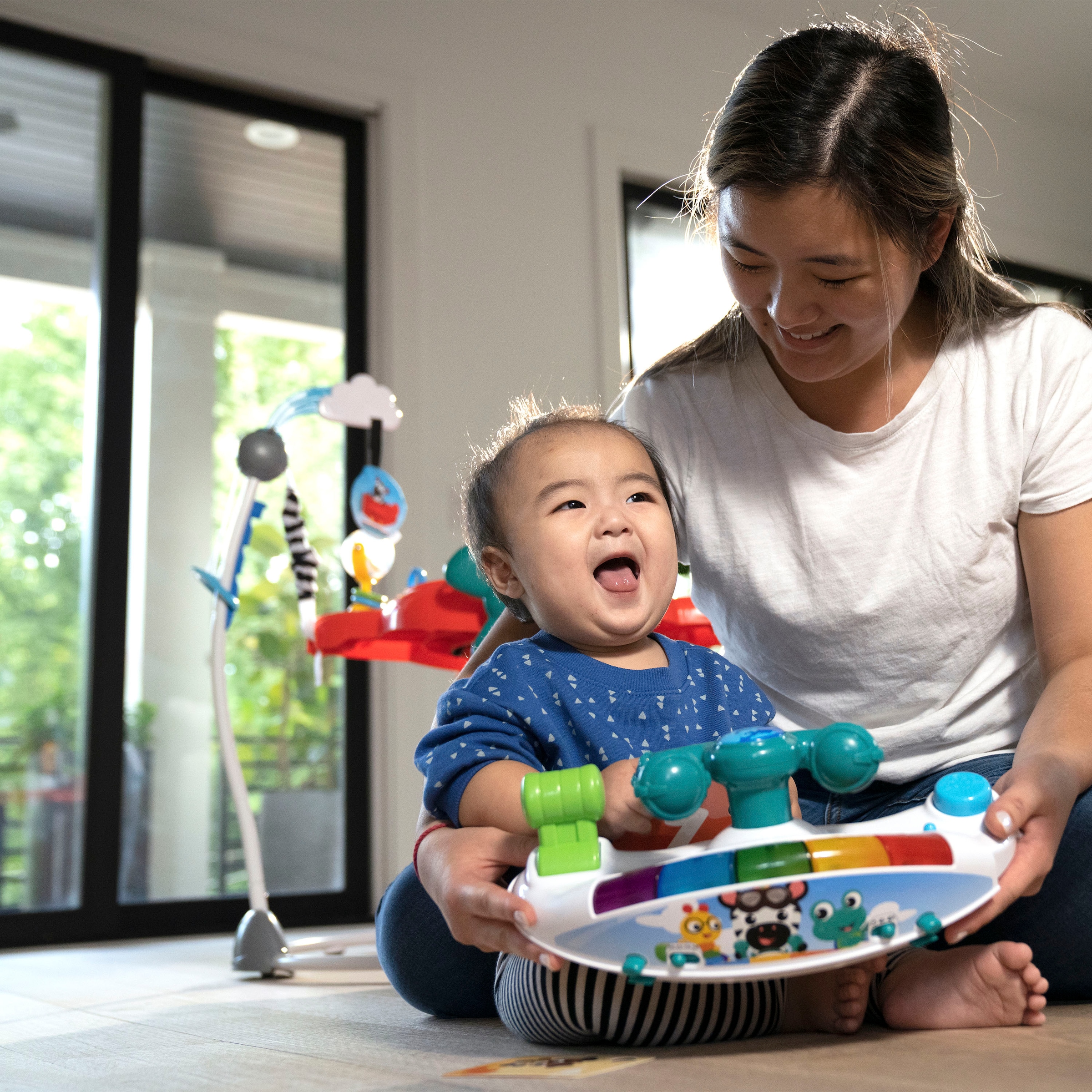 Baby Einstein Spielcenter »Airplane Adventure« Mit über 20 Melodien, Geräuschen und Lichtern
