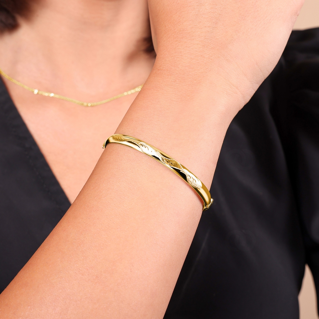 Armreif oval 750/18 K Gelbgold verziert 6mm - 54x60mm