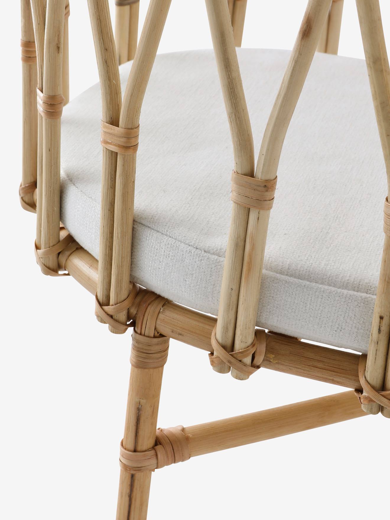 Cama de boneca em rattan bege