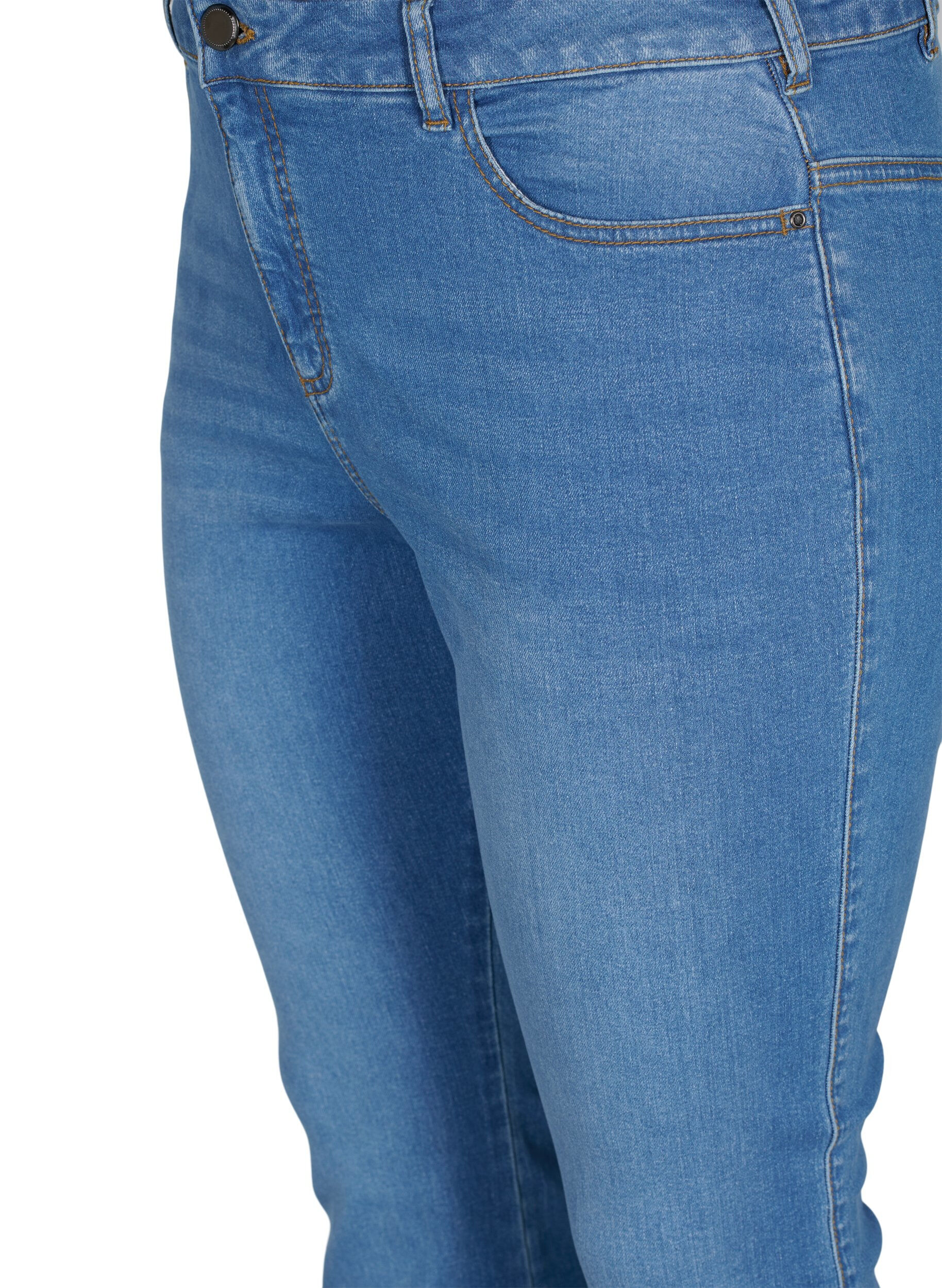Ellen bootcut jeans med høj talje