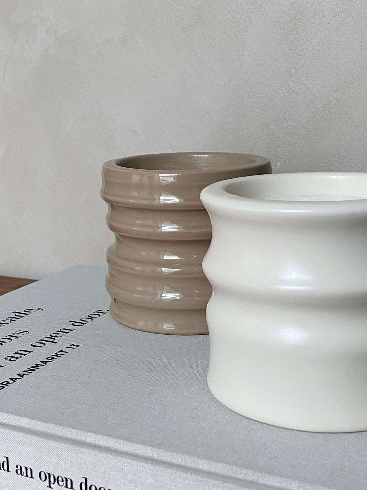 Kaars Shape 01.01 Candle & Happy lid White Shape 01.01 Candle & Happy lid White - Bois de Saffron